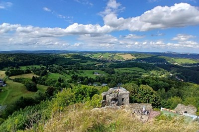 Výlet do Varnsdorfu do pivovaru Kocour a na hrad Tolštejn